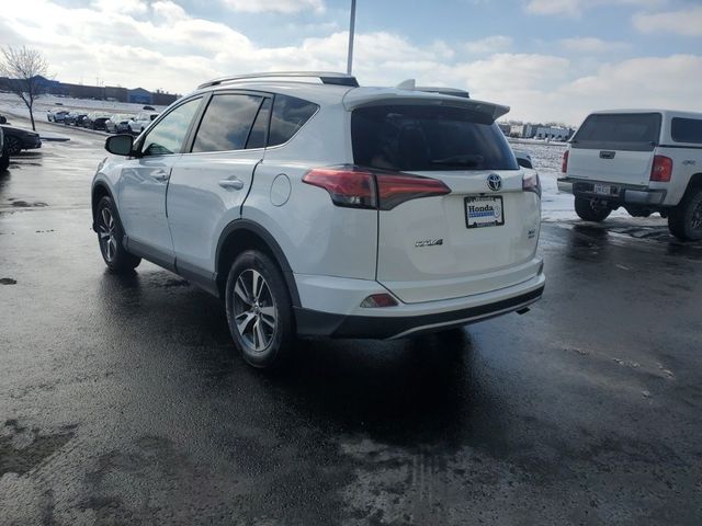 2017 Toyota RAV4 XLE