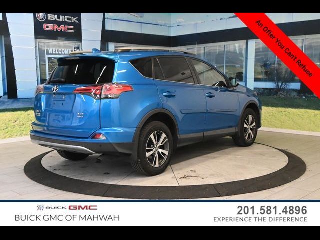 2017 Toyota RAV4 XLE