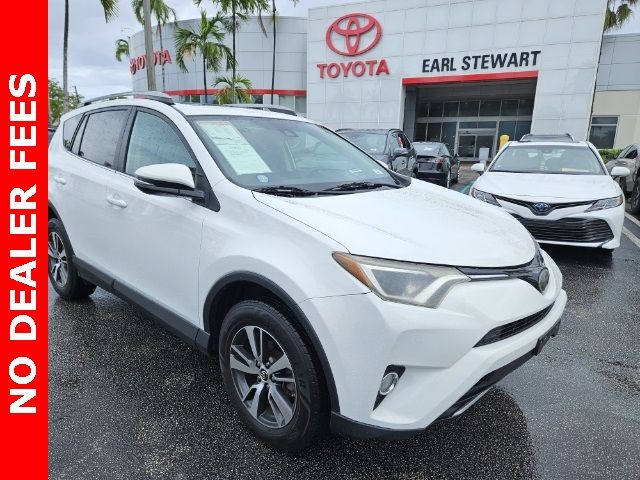 2017 Toyota RAV4 XLE