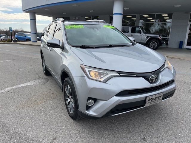 2017 Toyota RAV4 XLE