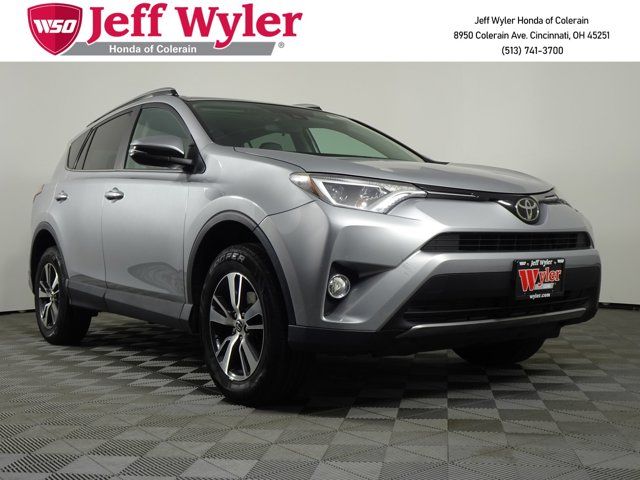 2017 Toyota RAV4 XLE