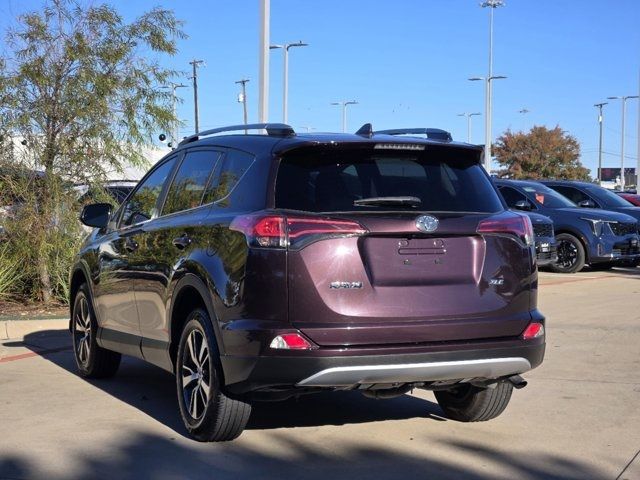 2017 Toyota RAV4 XLE