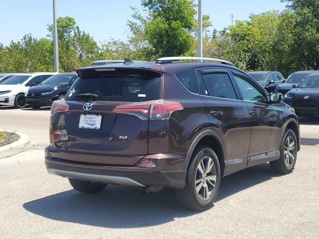2017 Toyota RAV4 XLE