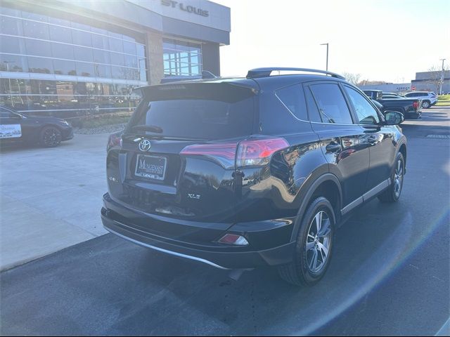 2017 Toyota RAV4 XLE