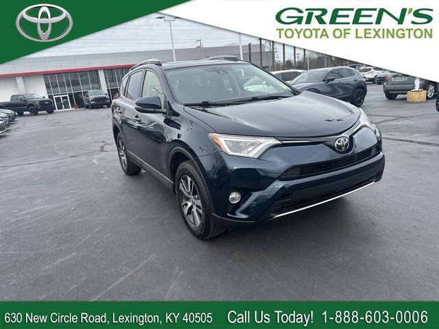 2017 Toyota RAV4 XLE