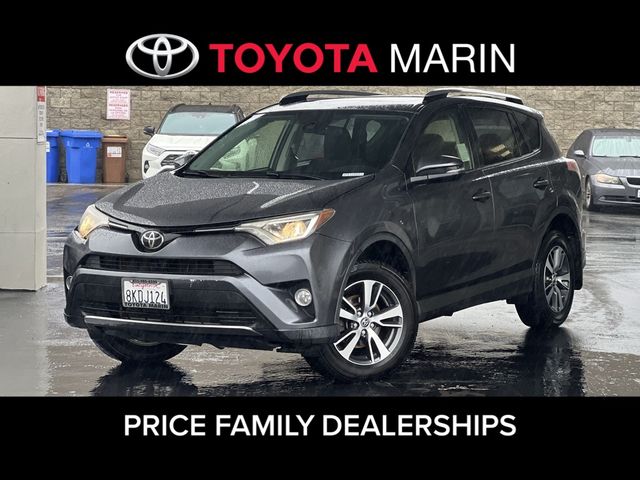 2017 Toyota RAV4 XLE