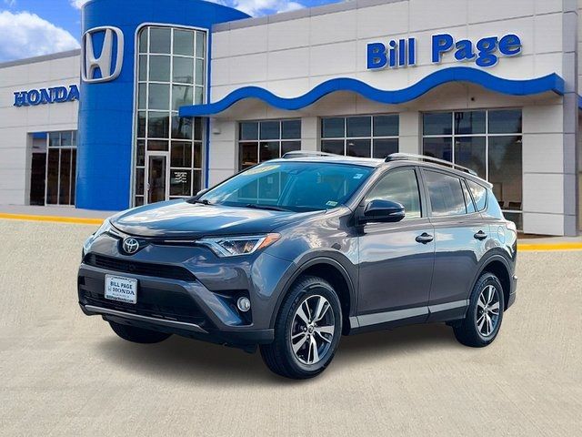 2017 Toyota RAV4 XLE