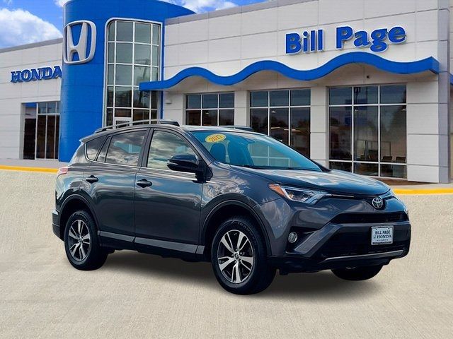 2017 Toyota RAV4 XLE