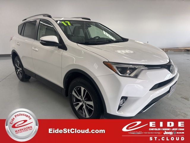 2017 Toyota RAV4 XLE