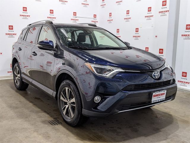 2017 Toyota RAV4 XLE