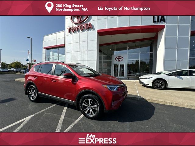 2017 Toyota RAV4 XLE