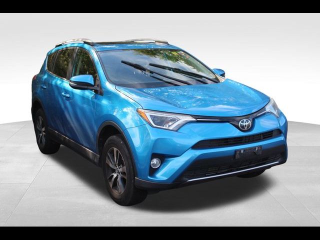 2017 Toyota RAV4 XLE