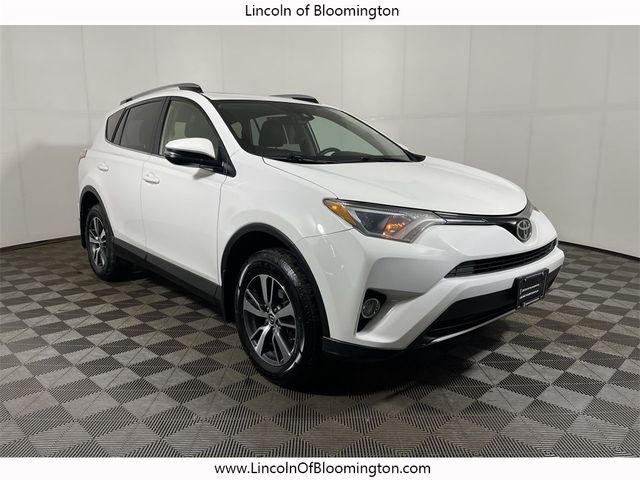 2017 Toyota RAV4 XLE