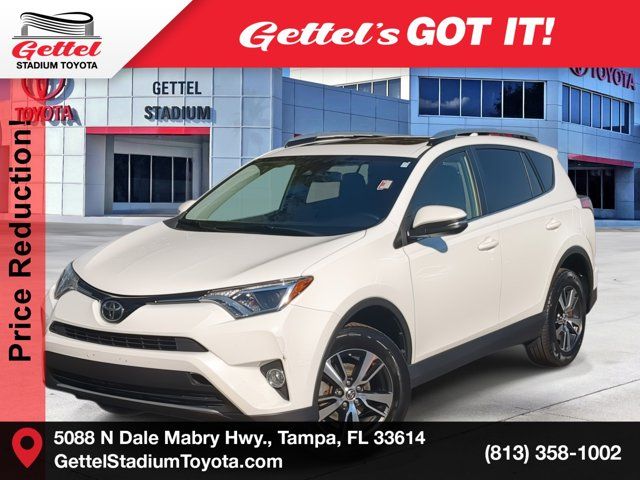 2017 Toyota RAV4 XLE