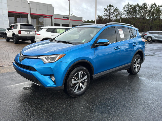 2017 Toyota RAV4 XLE