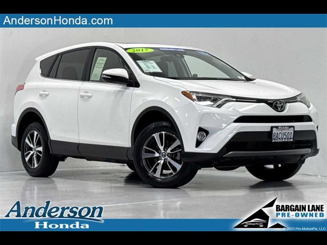 2017 Toyota RAV4 XLE