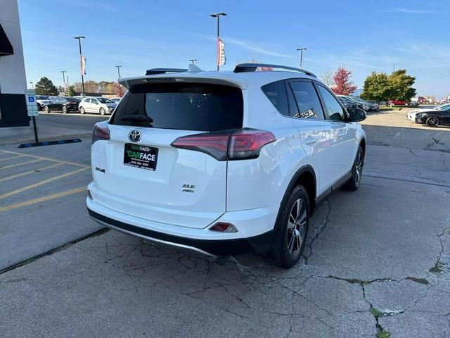 2017 Toyota RAV4 XLE