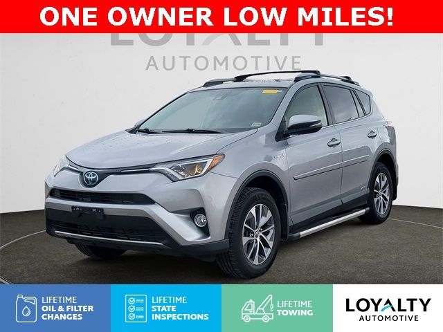 2017 Toyota RAV4 Hybrid XLE