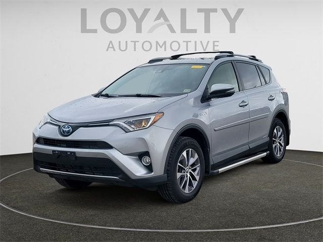 2017 Toyota RAV4 Hybrid XLE