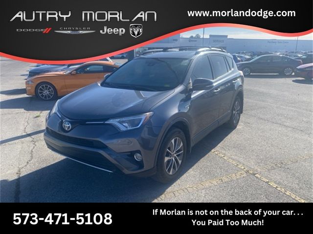 2017 Toyota RAV4 Hybrid XLE