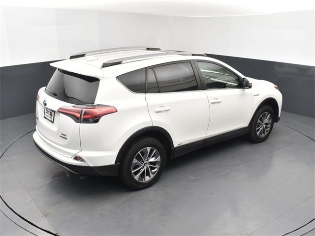 2017 Toyota RAV4 Hybrid XLE