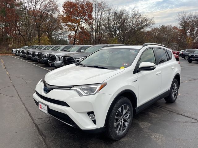 2017 Toyota RAV4 Hybrid XLE