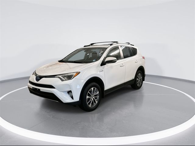 2017 Toyota RAV4 Hybrid XLE