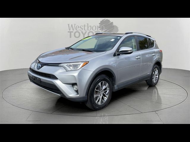 2017 Toyota RAV4 Hybrid XLE