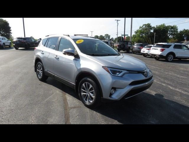 2017 Toyota RAV4 Hybrid XLE