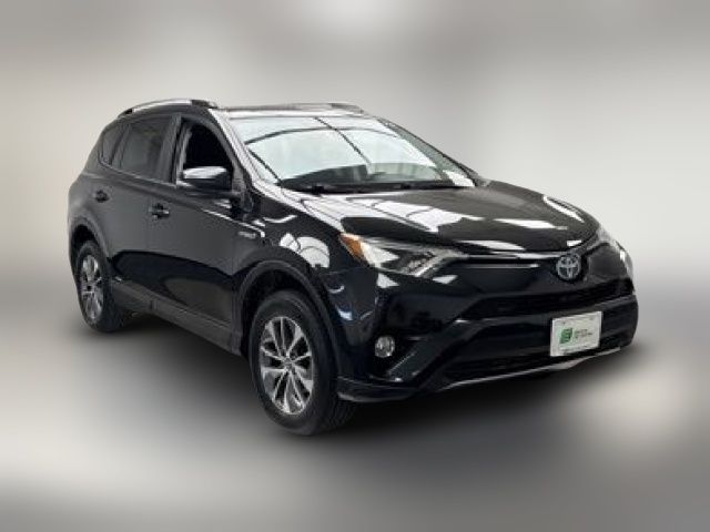 2017 Toyota RAV4 Hybrid LE Plus