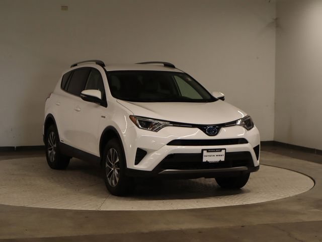 2017 Toyota RAV4 Hybrid LE Plus