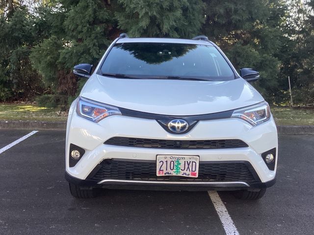 2017 Toyota RAV4 Hybrid SE