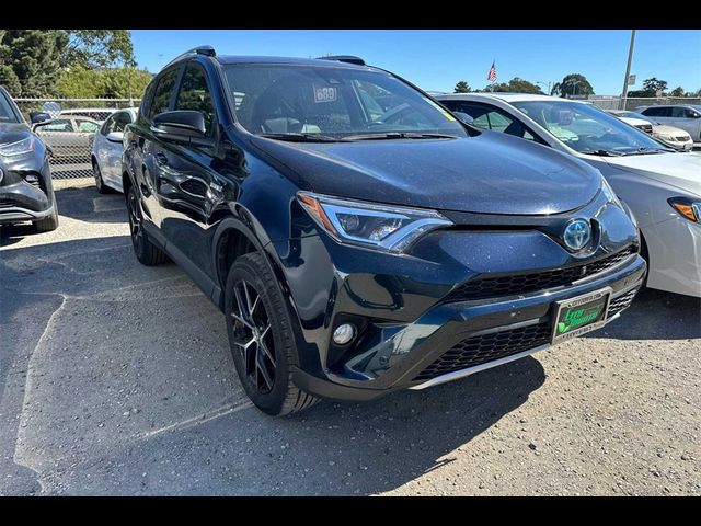 2017 Toyota RAV4 Hybrid SE