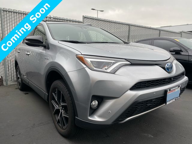 2017 Toyota RAV4 Hybrid SE