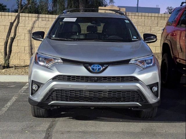 2017 Toyota RAV4 Hybrid SE