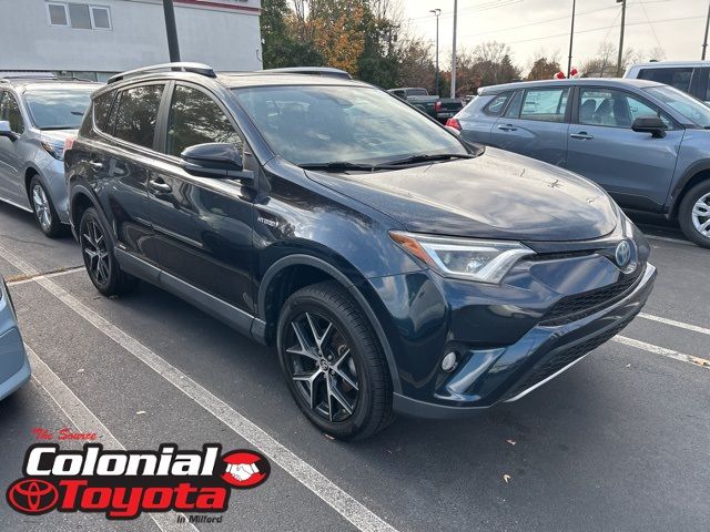 2017 Toyota RAV4 Hybrid SE