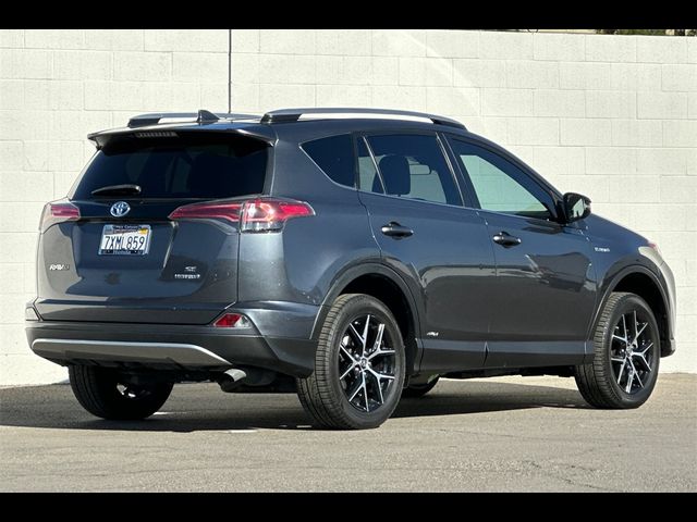 2017 Toyota RAV4 Hybrid SE