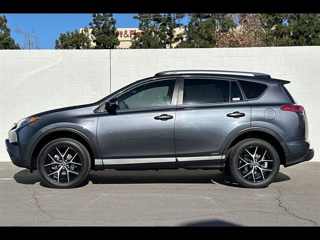 2017 Toyota RAV4 Hybrid SE