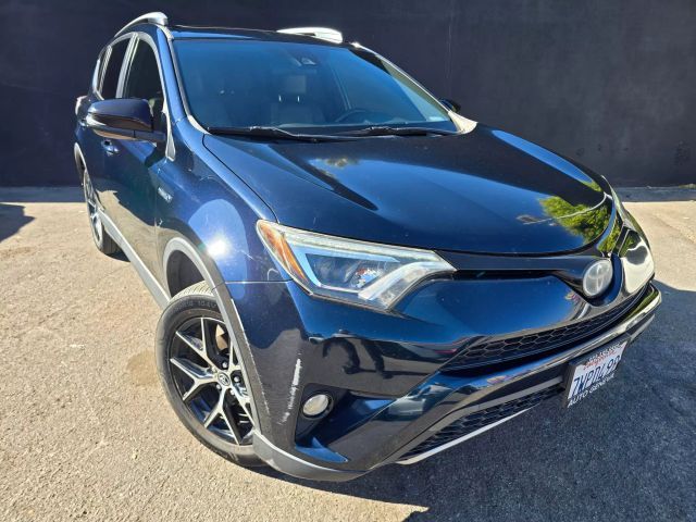 2017 Toyota RAV4 Hybrid SE