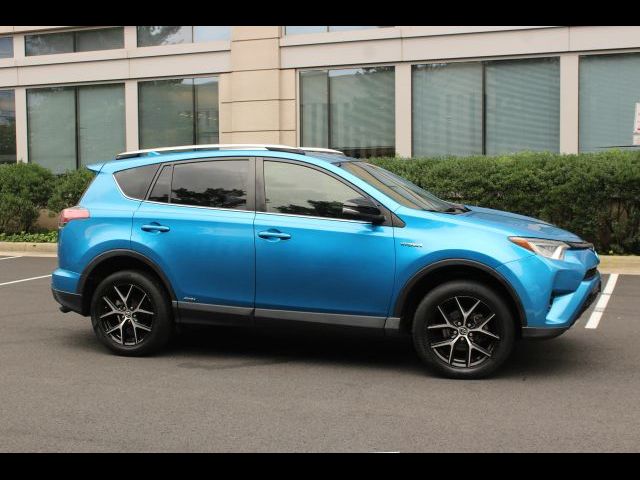 2017 Toyota RAV4 Hybrid SE