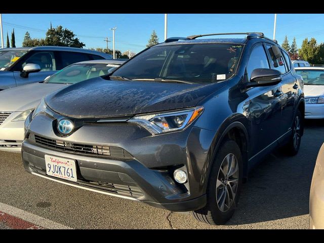 2017 Toyota RAV4 Hybrid XLE