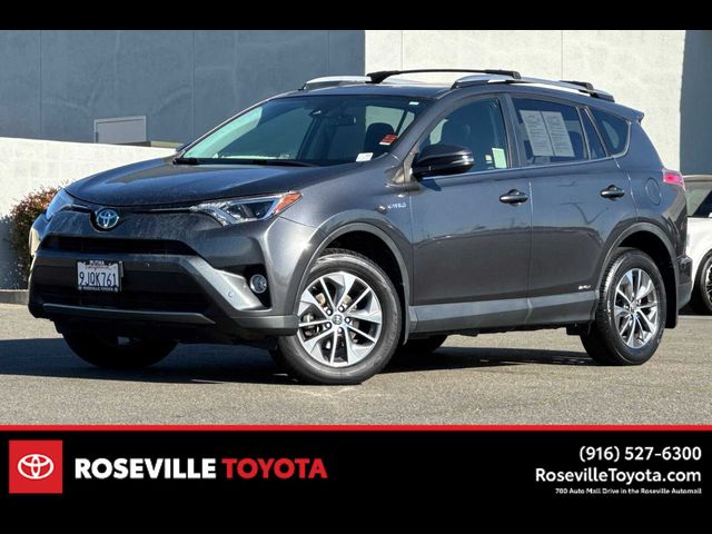 2017 Toyota RAV4 Hybrid XLE