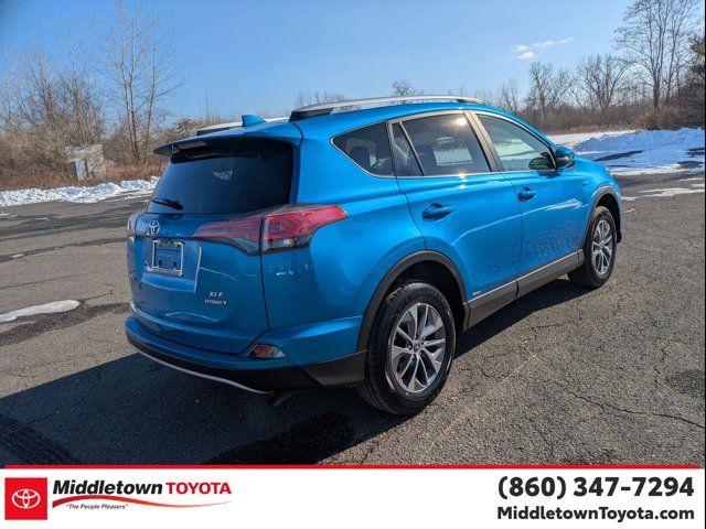 2017 Toyota RAV4 Hybrid XLE