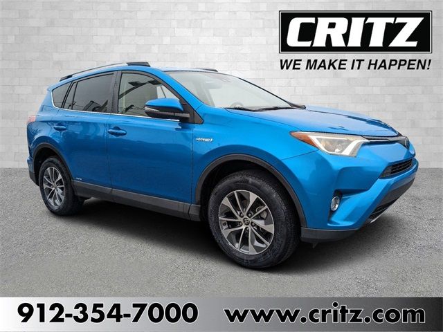 2017 Toyota RAV4 Hybrid XLE