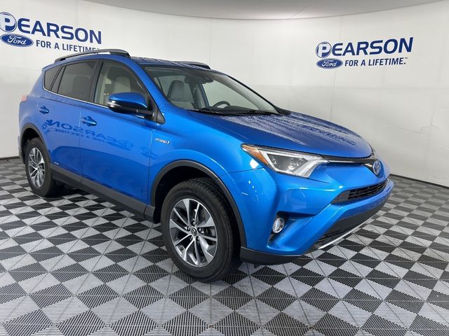 2017 Toyota RAV4 Hybrid XLE