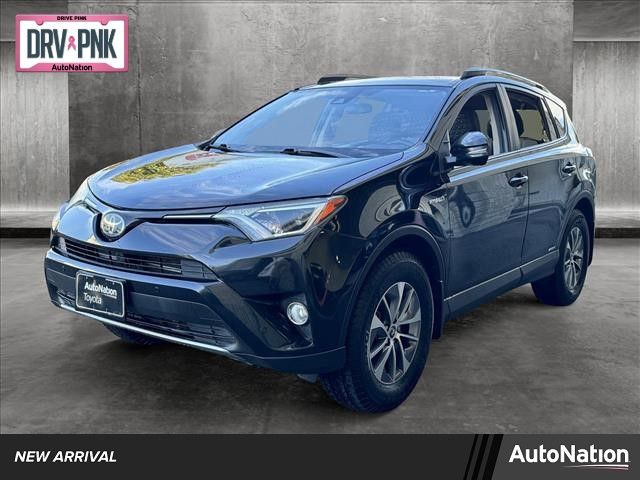 2017 Toyota RAV4 Hybrid XLE