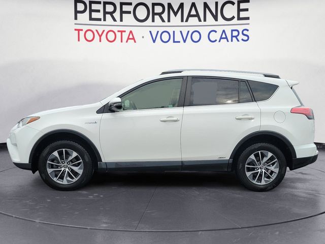 2017 Toyota RAV4 Hybrid XLE