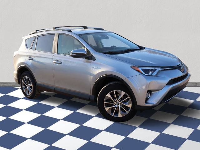 2017 Toyota RAV4 Hybrid XLE