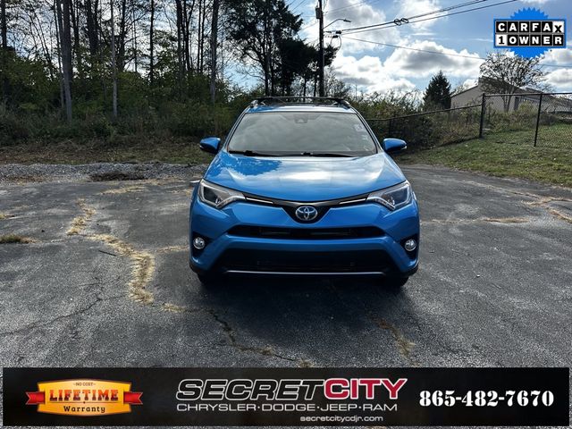 2017 Toyota RAV4 Hybrid XLE