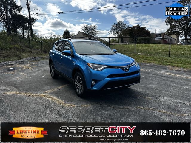 2017 Toyota RAV4 Hybrid XLE